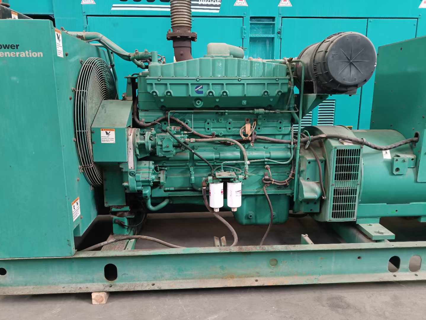 德化过载会对 600kW 柴油发电机组造成哪些损害？