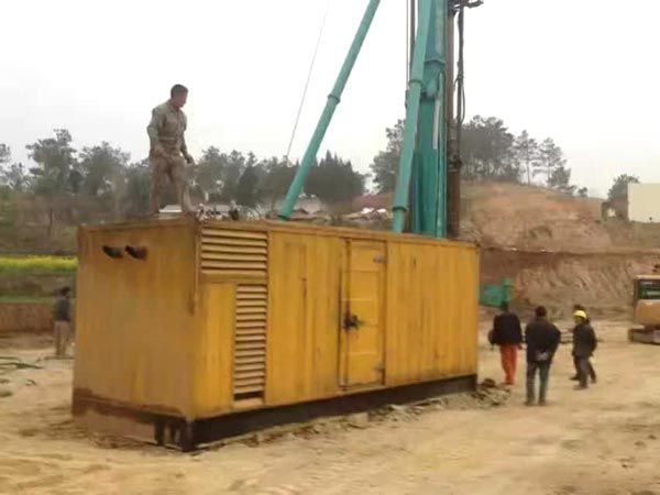 德化如何判断水冷式机油散热器密封件是否需要更换？